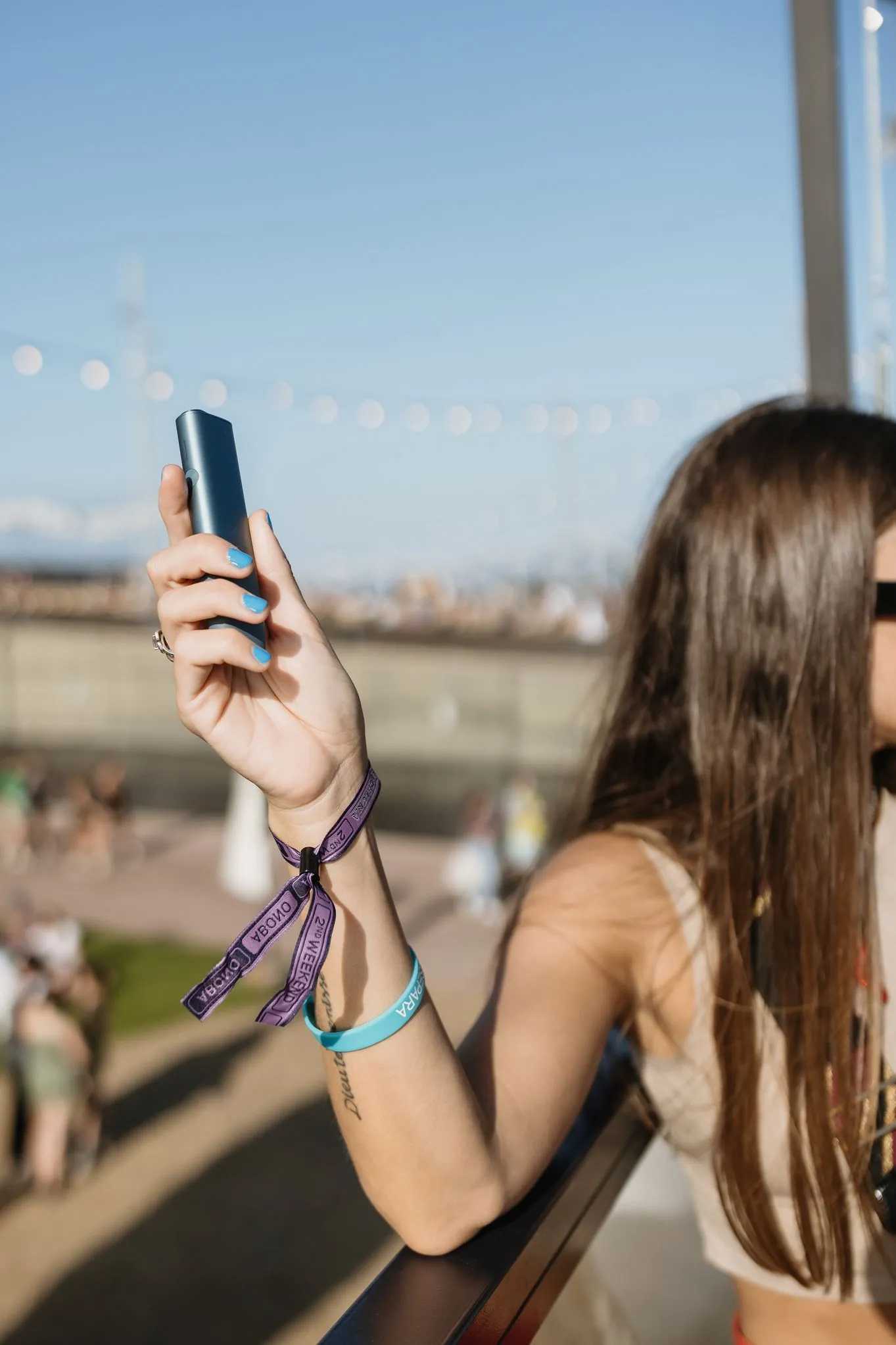 IQOS ILUMA ONE: компактное устройство и его преимущества в Москве